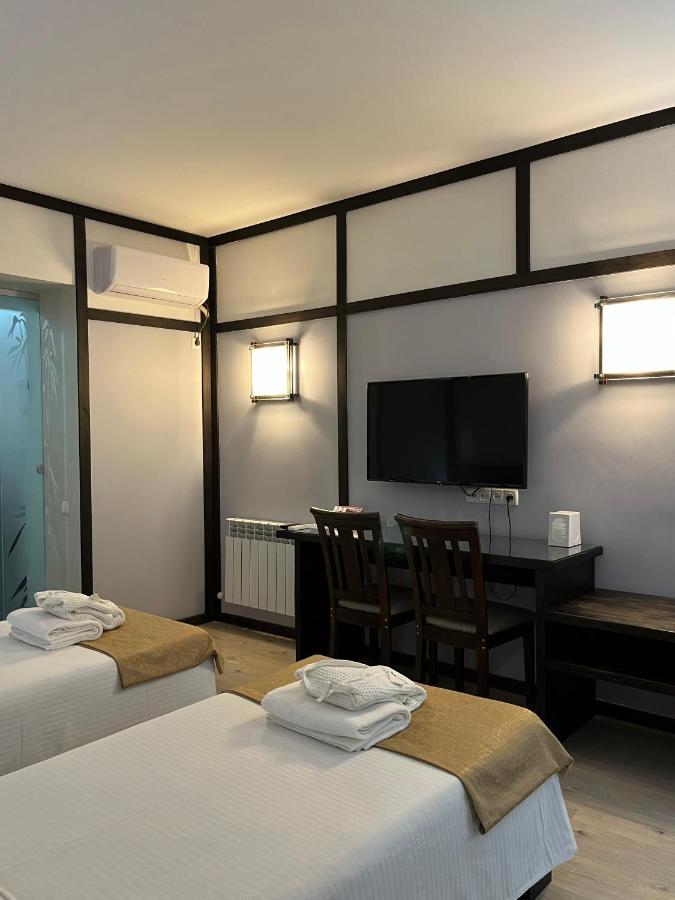 Orbita Hotel シムケント エクステリア 写真